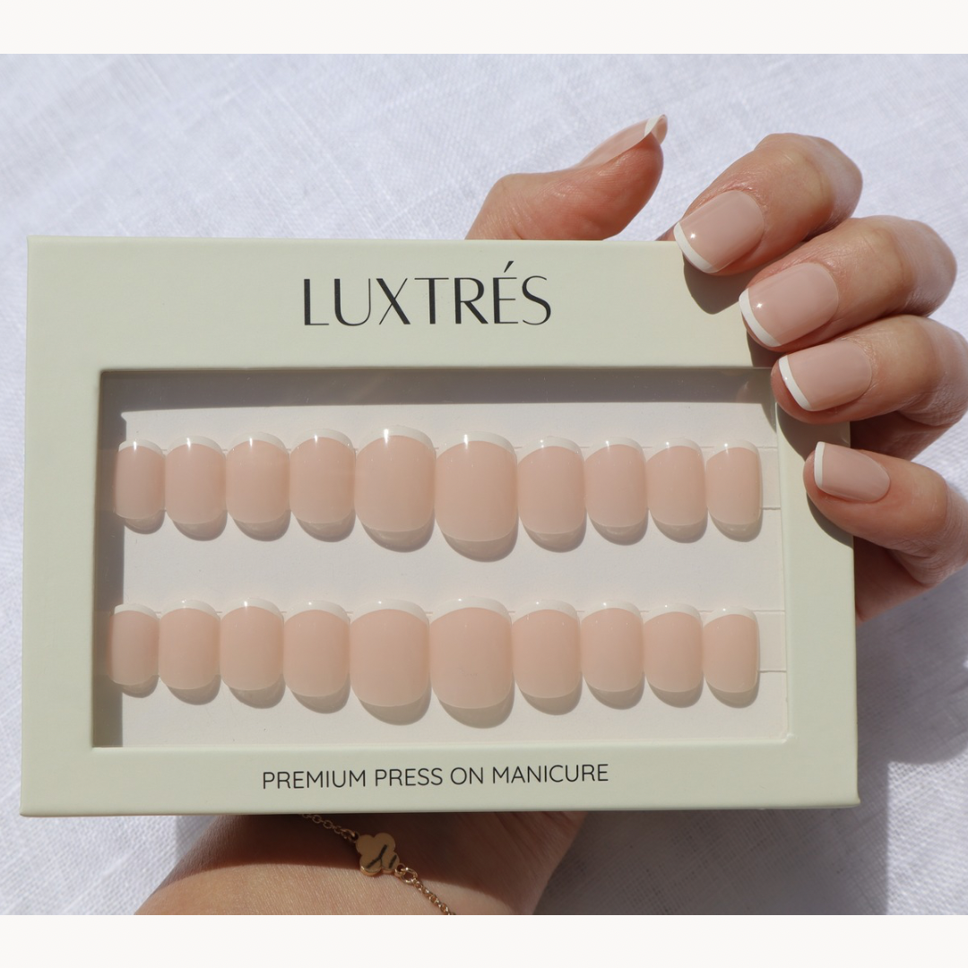 Petite in Extra Short Square