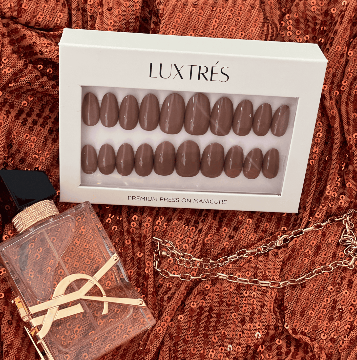 Milk Chocolate Brown in Medium Round